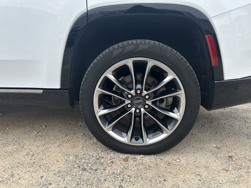 Used 2024 Jeep Wagoneer Series III w/ Premium Group I image 20