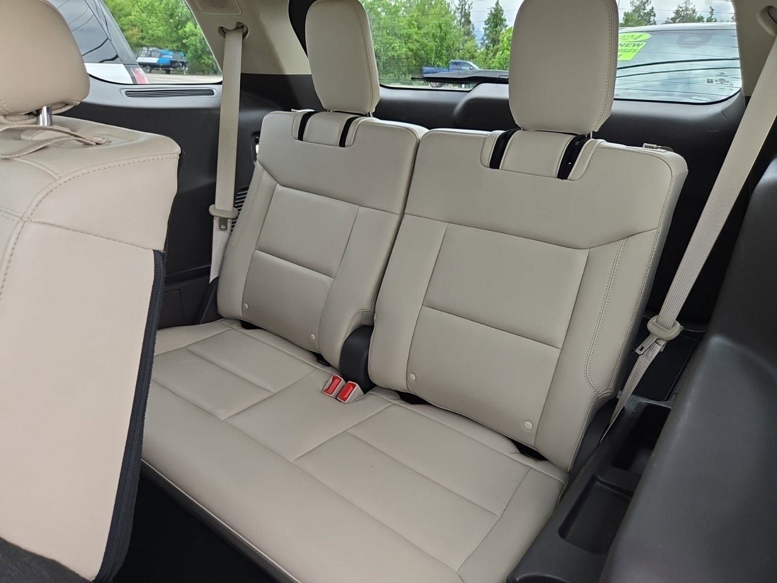 Used 2020 Ford Explorer Platinum AWD/4WD image 10