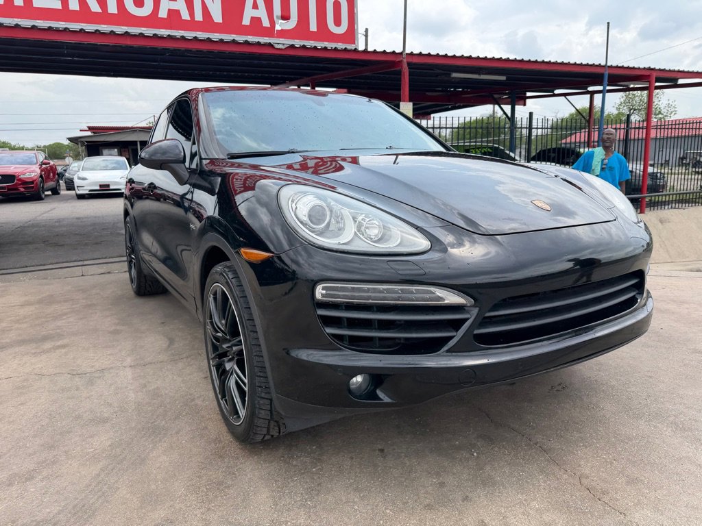 Used 2014 Porsche Cayenne S AWD/4WD image 12