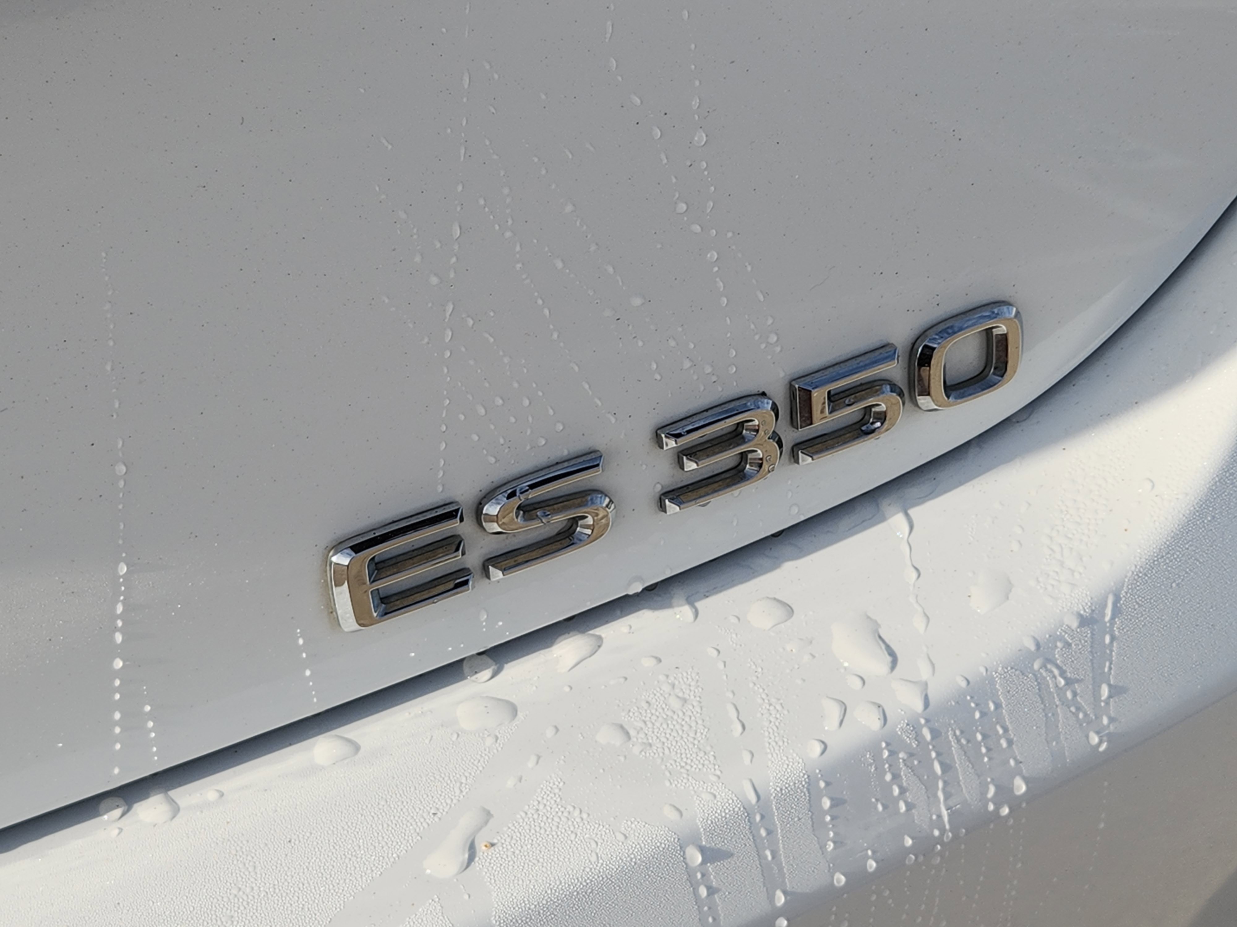 Used 2023 Lexus ES 350 F Sport w/ Accessory Package (Z1) image 13