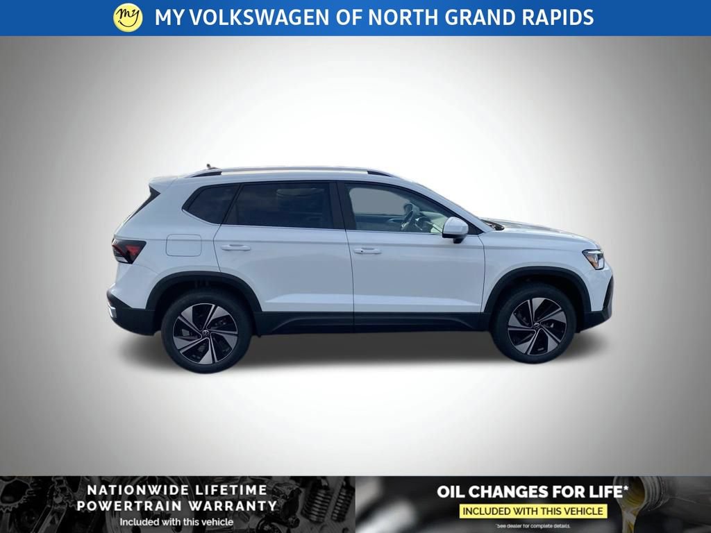 New 2026 Volkswagen Taos SE AWD/4WD image 21