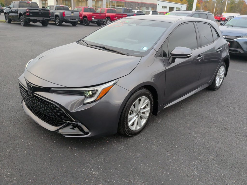Used 2025 Toyota Corolla SE FWD image 4