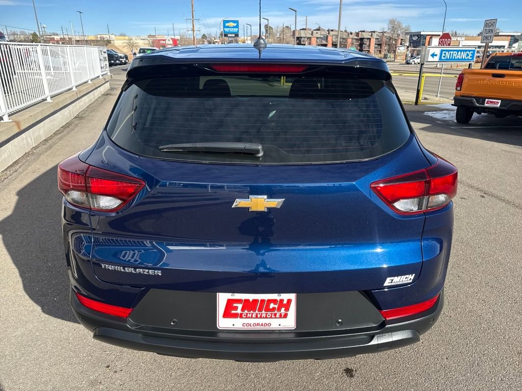 Used 2023 Chevrolet TrailBlazer LS image 4