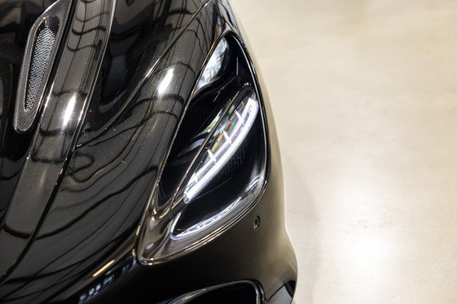 Used 2020 McLaren 720S Spider RWD image 26