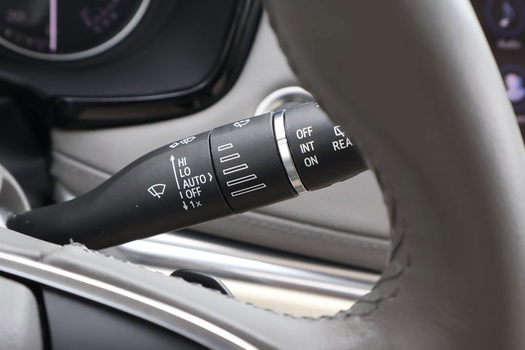 Used 2023 Cadillac XT5 Premium Luxury image 27