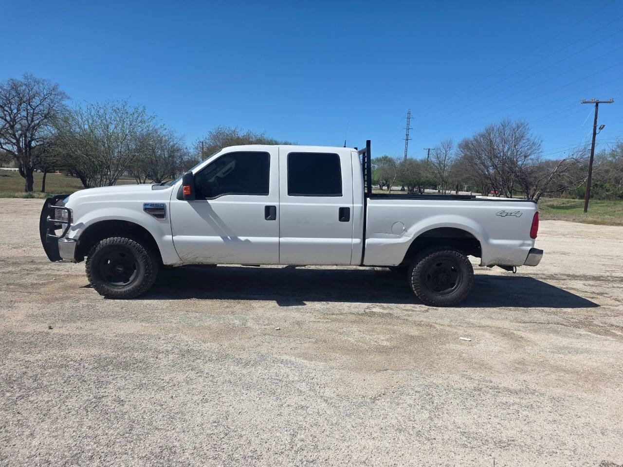 Used 2009 Ford F250 Lariat AWD/4WD image 6