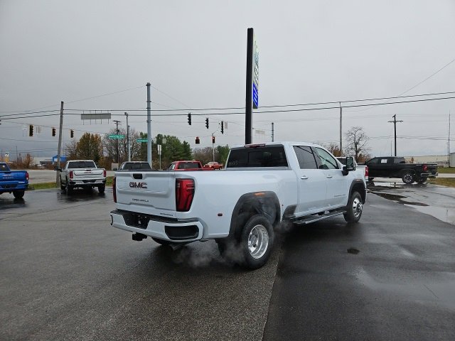 New 2026 GMC Sierra 3500 Denali w/ Denali Reserve Package image 6