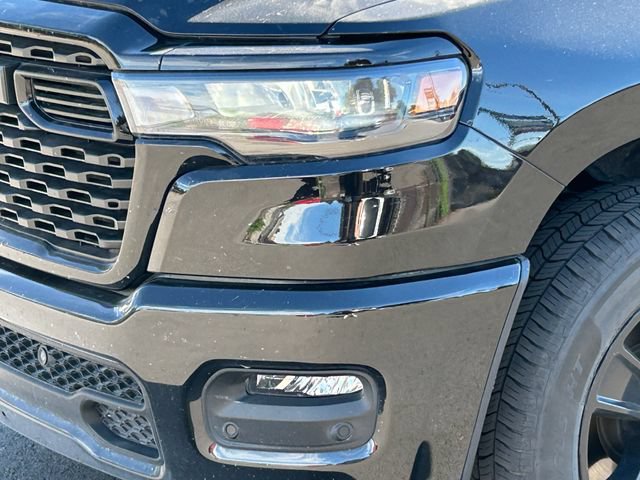 Used 2025 RAM 1500 Tradesman AWD/4WD image 11