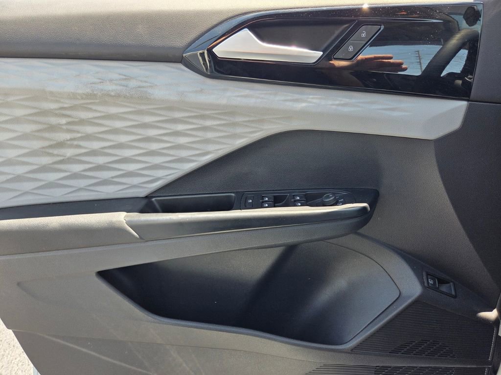 Used 2022 Volkswagen Taos S FWD image 20