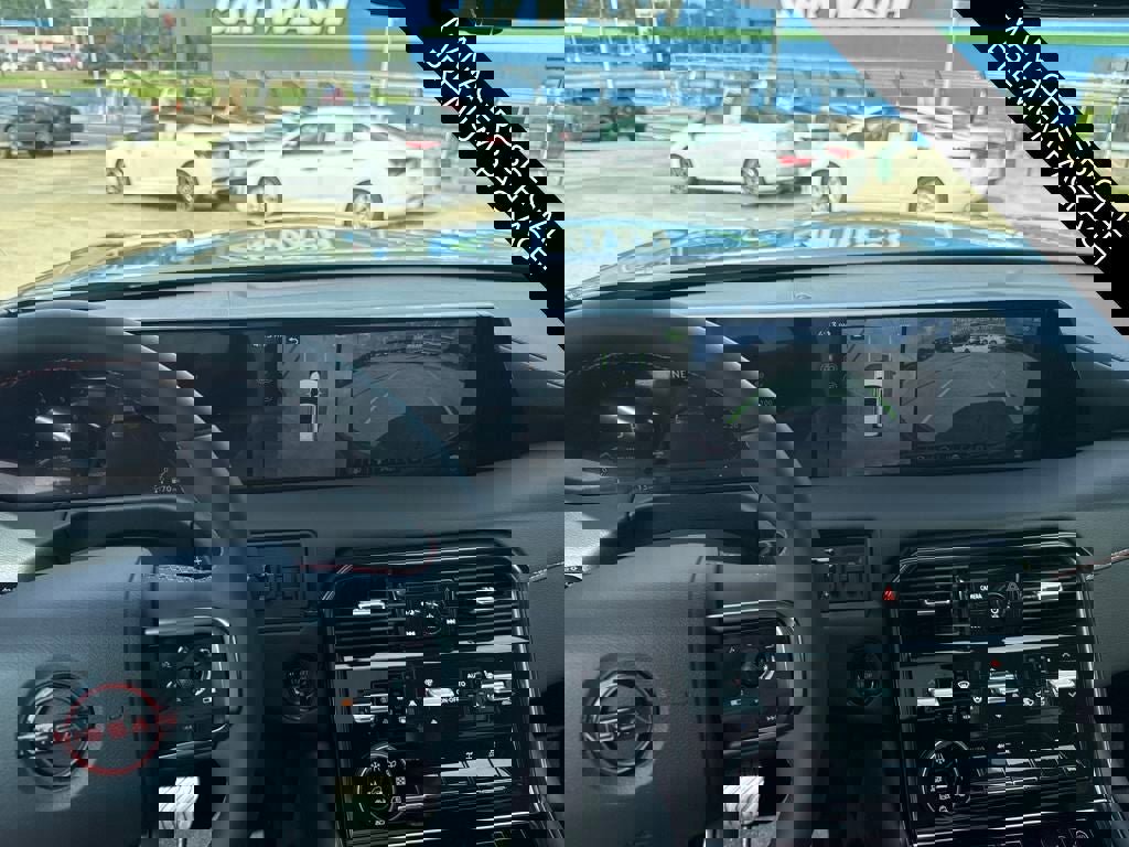 New 2025 Nissan Armada PRO-4X w/ Pro-4X Premium Package image 12