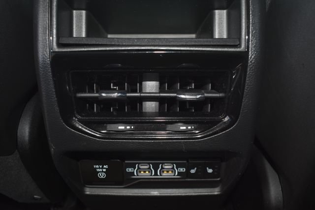 Used 2023 Jeep Grand Cherokee Limited AWD/4WD image 37