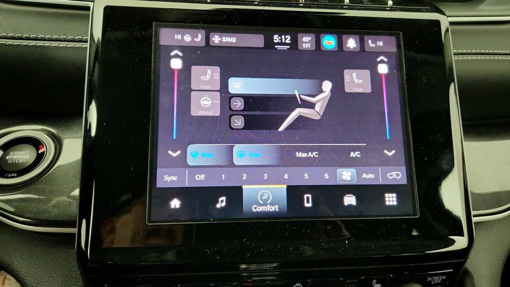 Used 2022 Jeep Grand Cherokee Laredo w/ Luxury Tech Group I image 17