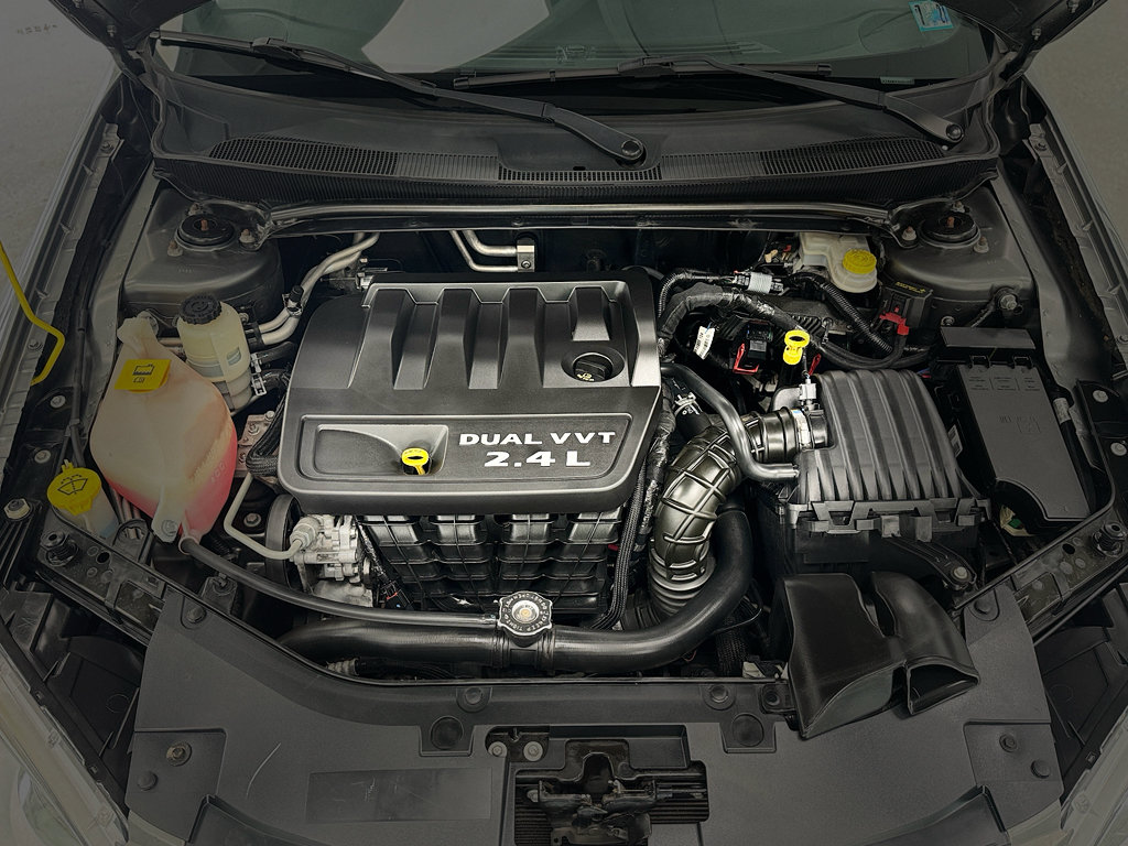 Used 2012 Chrysler 200 LX FWD image 20
