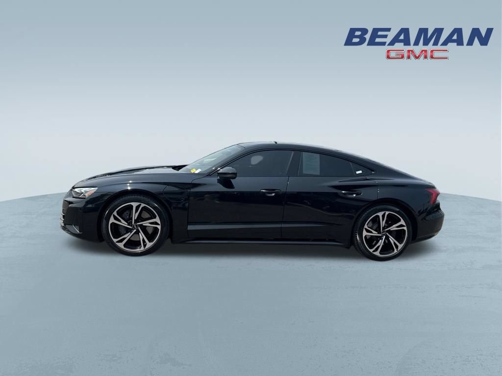 Used 2022 Audi e-tron GT Premium Plus w/ Performance Package AWD/4WD image 4