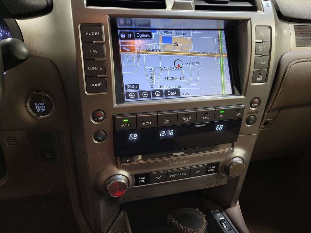 Used 2017 Lexus GX 460 w/ Navigation Package AWD/4WD image 15
