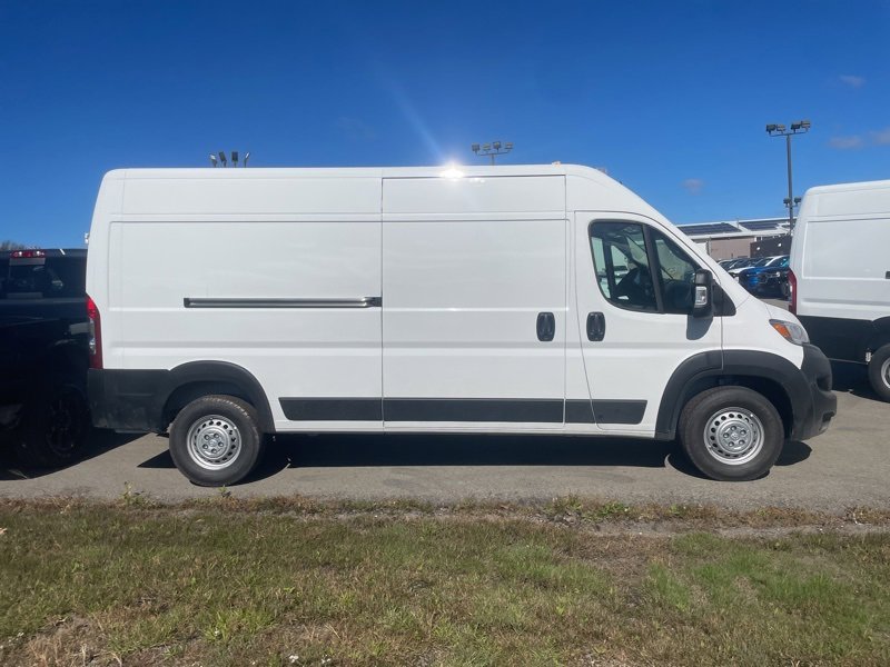 New 2026 RAM ProMaster 2500 w/ Convenience Group image 2