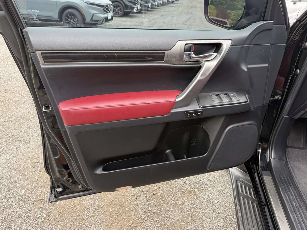 Used 2023 Lexus GX 460 Premium w/ Premium Plus Package AWD/4WD image 12