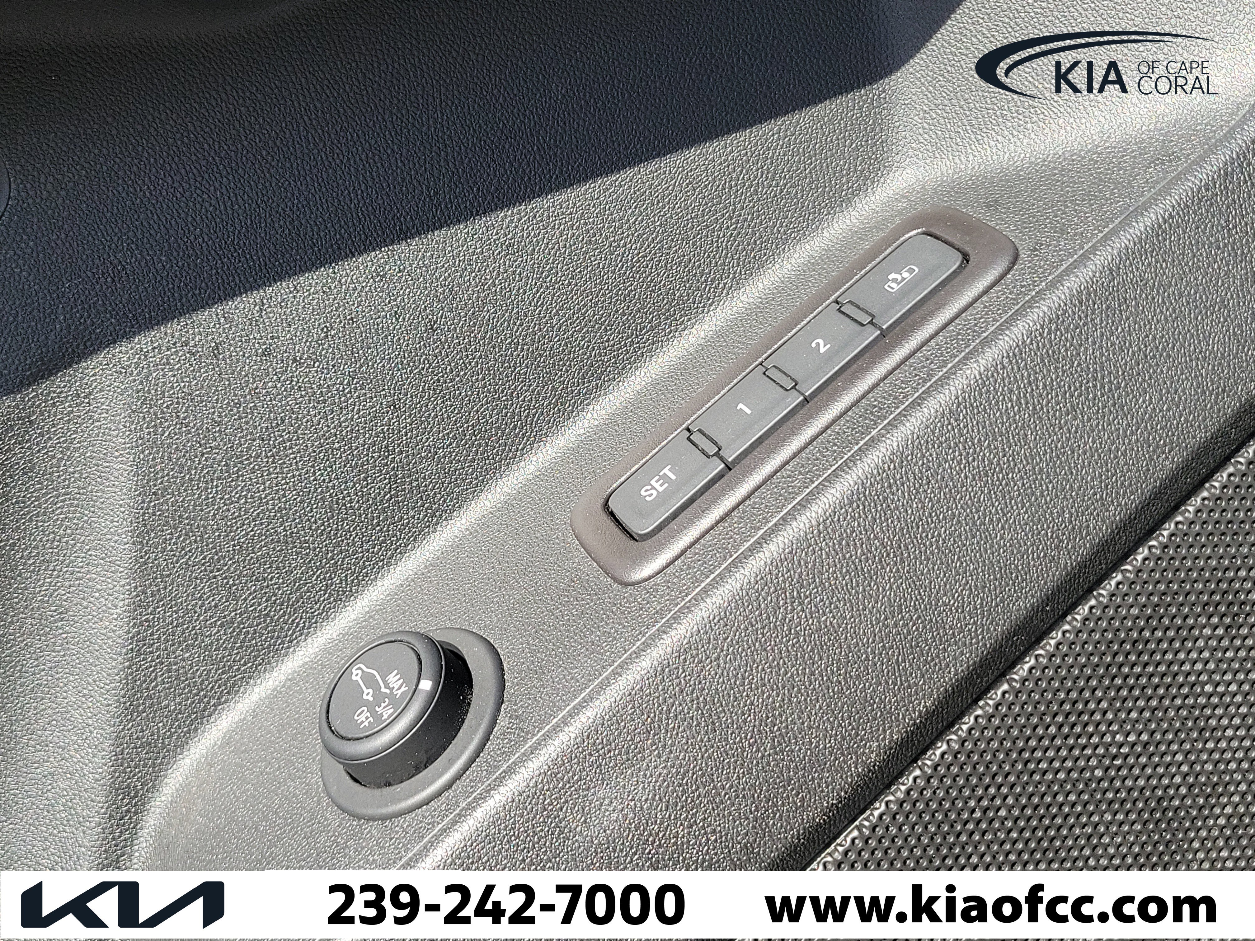 Used 2019 Chevrolet Equinox Premier FWD image 20