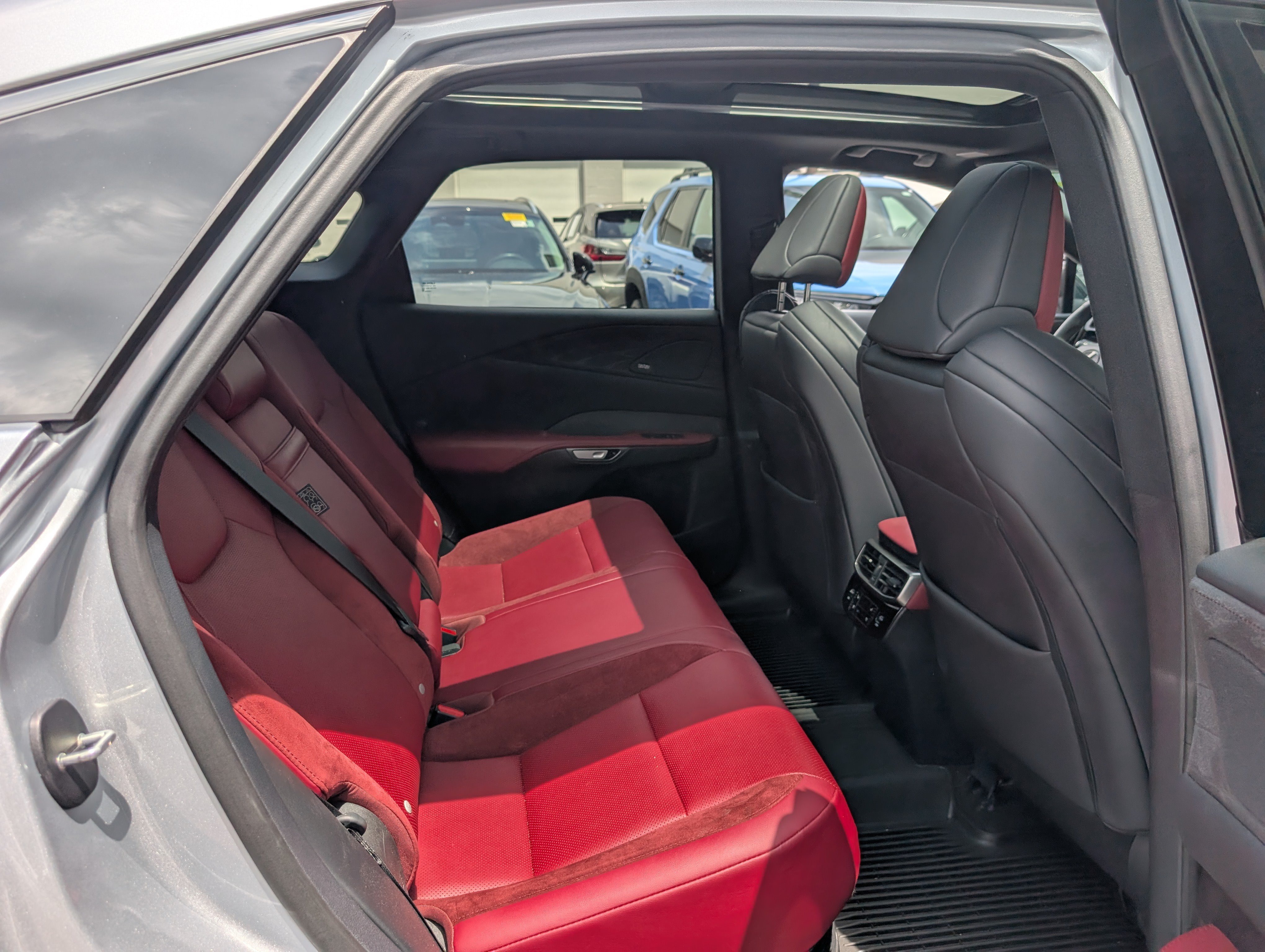 Certified 2023 Lexus RX 500h F Sport w/ Accessory Package (Z1) AWD/4WD image 13
