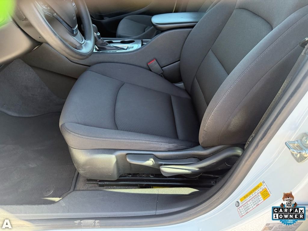 Used 2024 Chevrolet Malibu LS FWD image 13