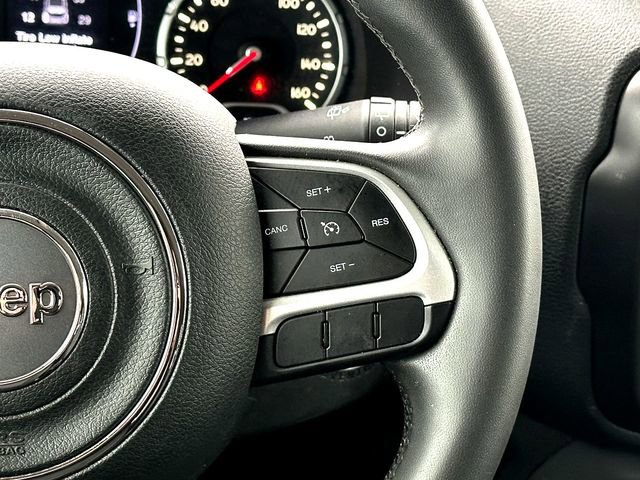 Used 2019 Jeep Renegade Latitude image 23