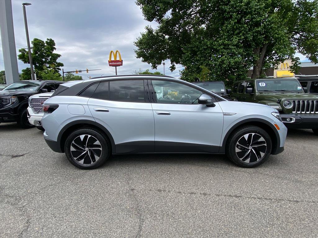 Used 2022 Volkswagen ID.4 Pro AWD/4WD image 2