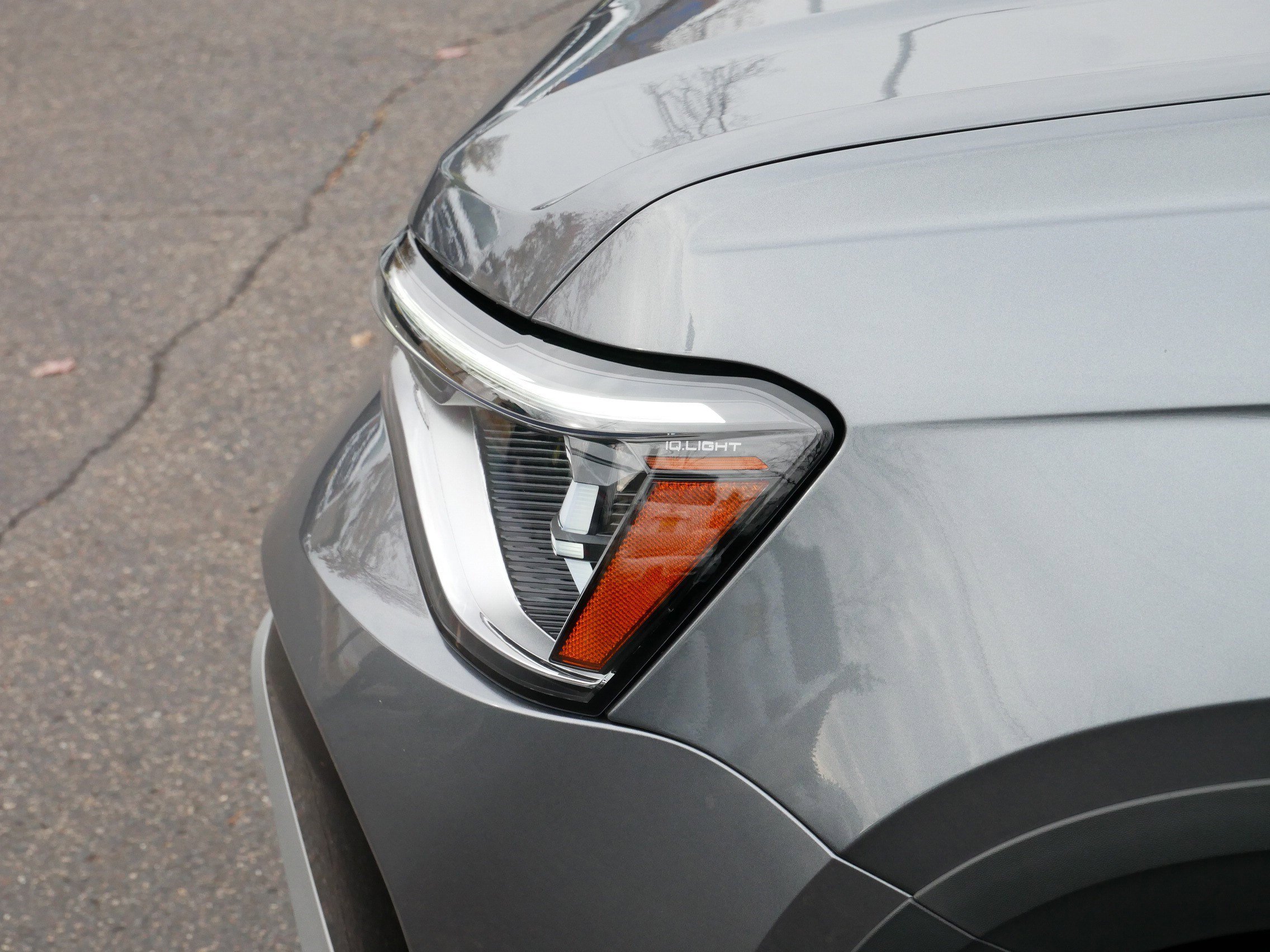 Certified 2025 Volkswagen Taos SEL image 16