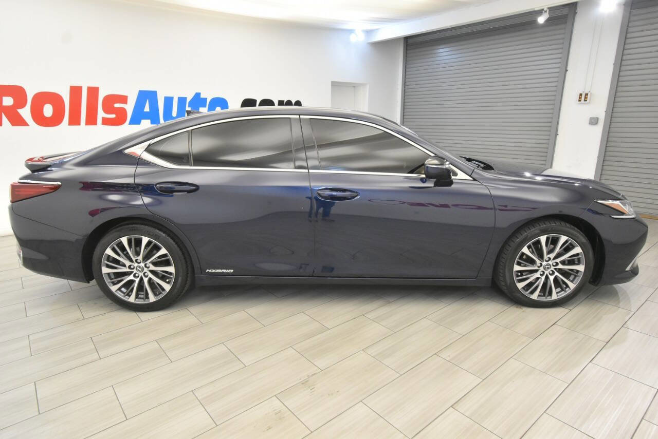 Used 2019 Lexus ES 300h w/ Premium Package image 6
