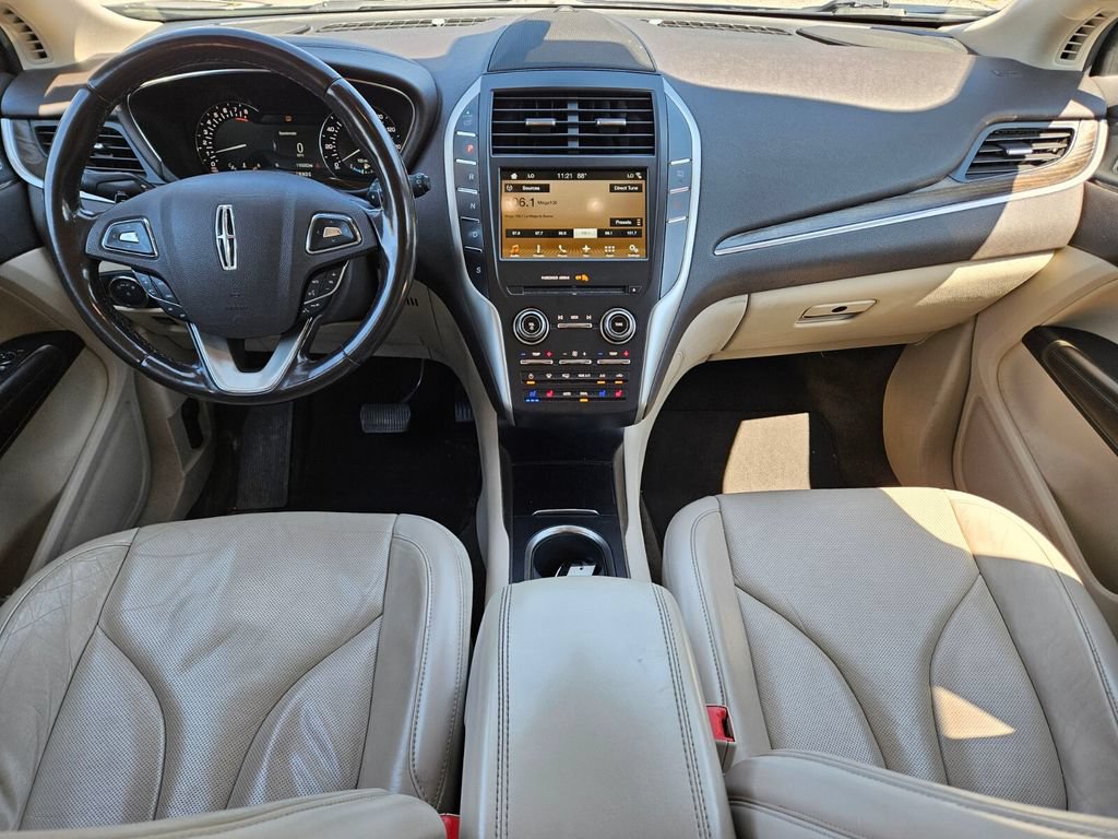 Used 2018 Lincoln MKC Reserve w/ Lincoln MKC Climate Package AWD/4WD image 2