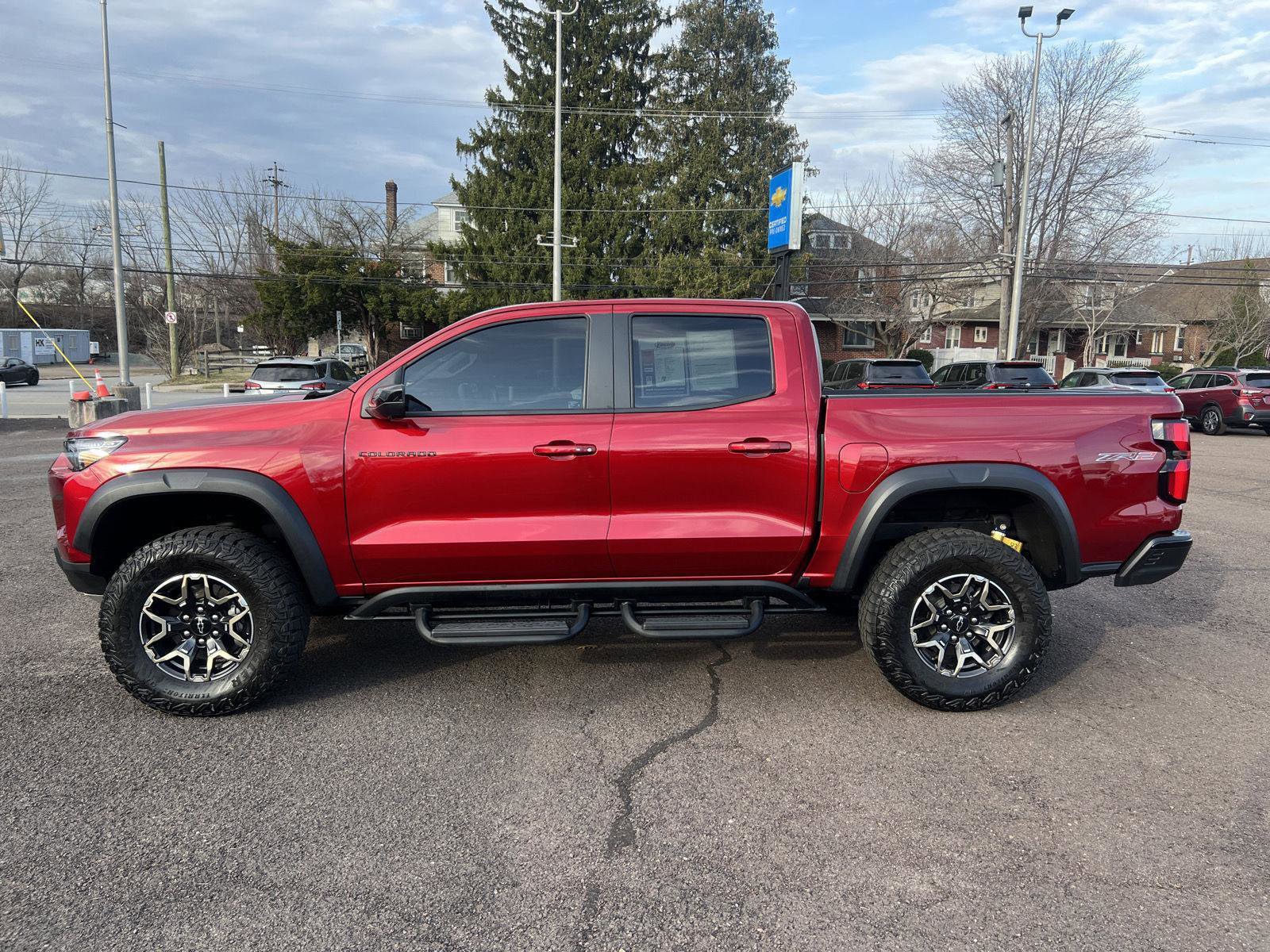 Used 2023 Chevrolet Colorado ZR2 w/ ZR2 Convenience Package III AWD/4WD image 4