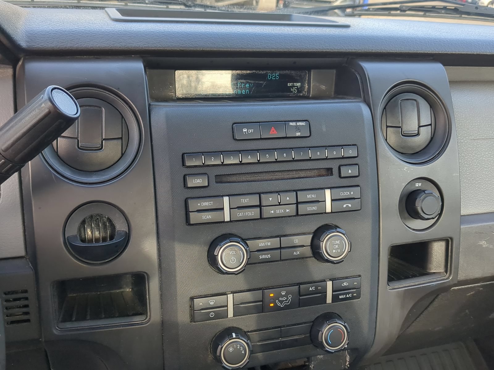 Used 2014 Ford F150 STX RWD image 30