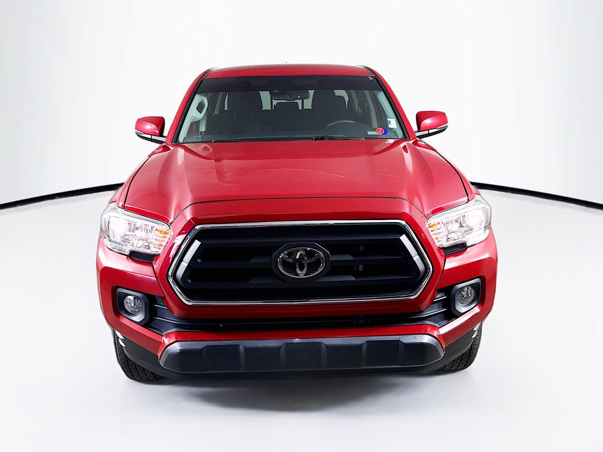 Used 2022 Toyota Tacoma SR5 image 3