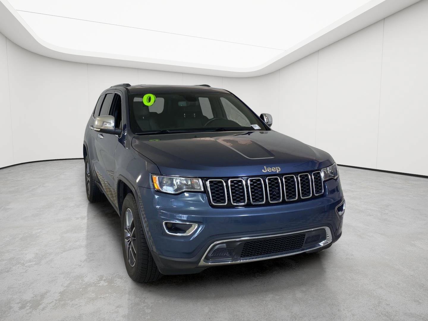 Used 2020 Jeep Grand Cherokee Limited AWD/4WD image 3