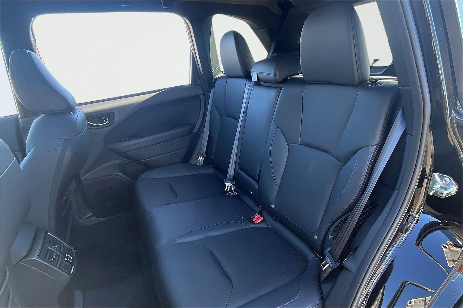 New 2025 Subaru Forester Limited image 10