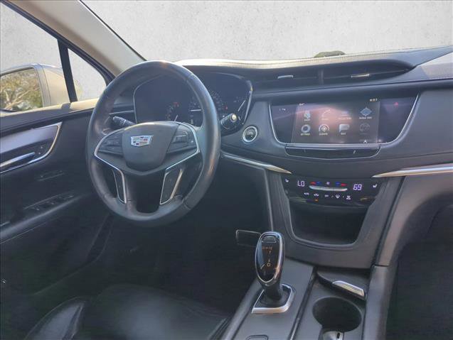 Used 2017 Cadillac XT5 Luxury w/ LPO, Wheel Lock Package FWD image 27