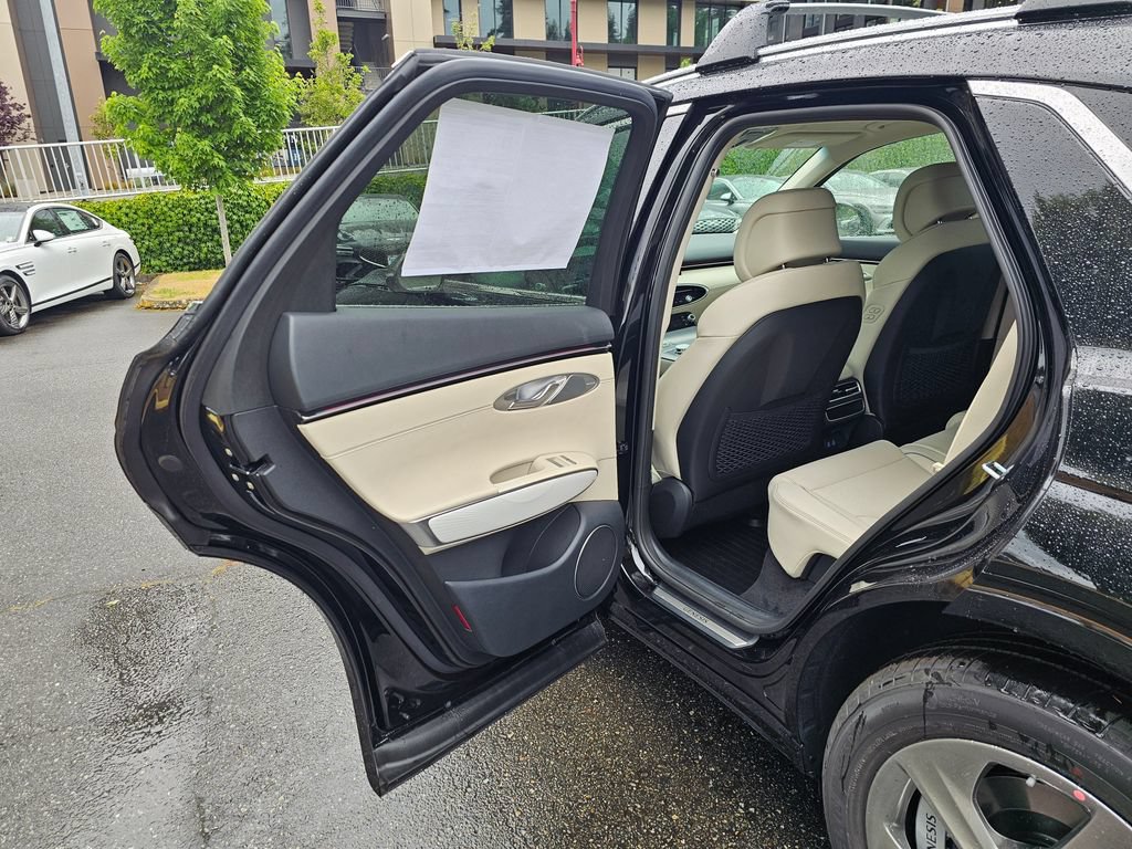 New 2026 Genesis GV70 2.5T Advanced AWD/4WD image 20