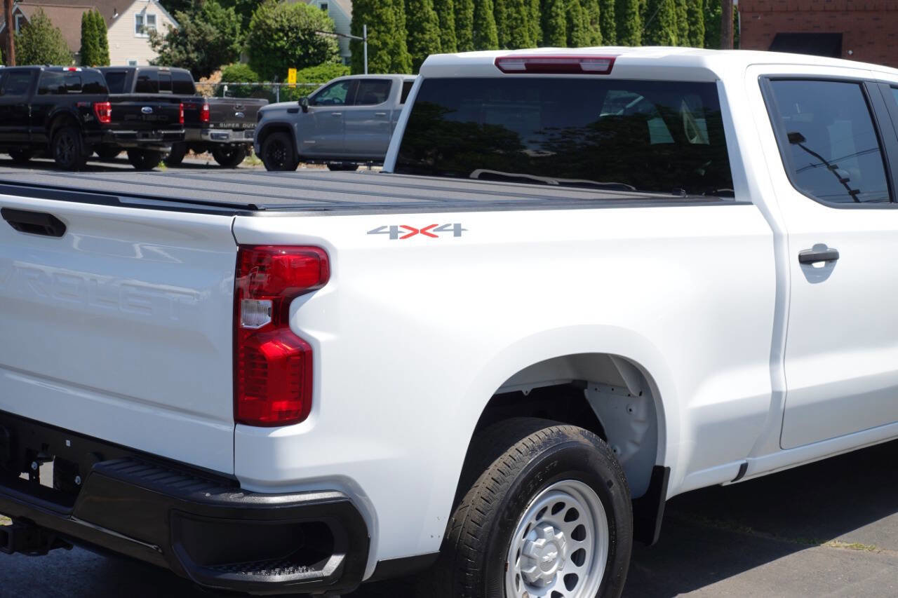 Used 2024 Chevrolet Silverado 1500 W/T w/ WT Value Package AWD/4WD image 11