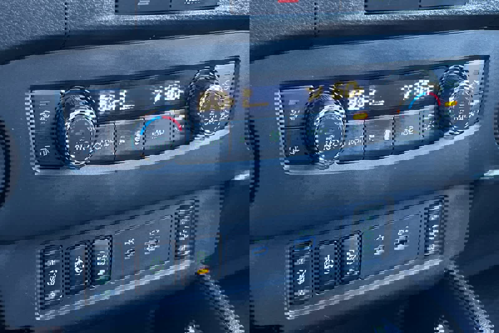 Used 2022 Nissan Frontier Pro-X w/ Pro-X Premium Package image 22