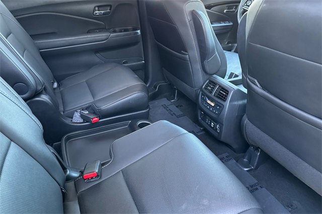 Used 2022 Honda Pilot Elite image 19
