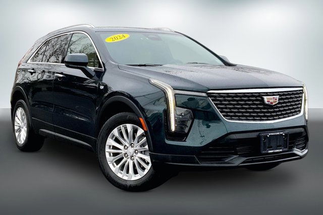 Used 2024 Cadillac XT4 Luxury w/ Cold Weather Package image 1