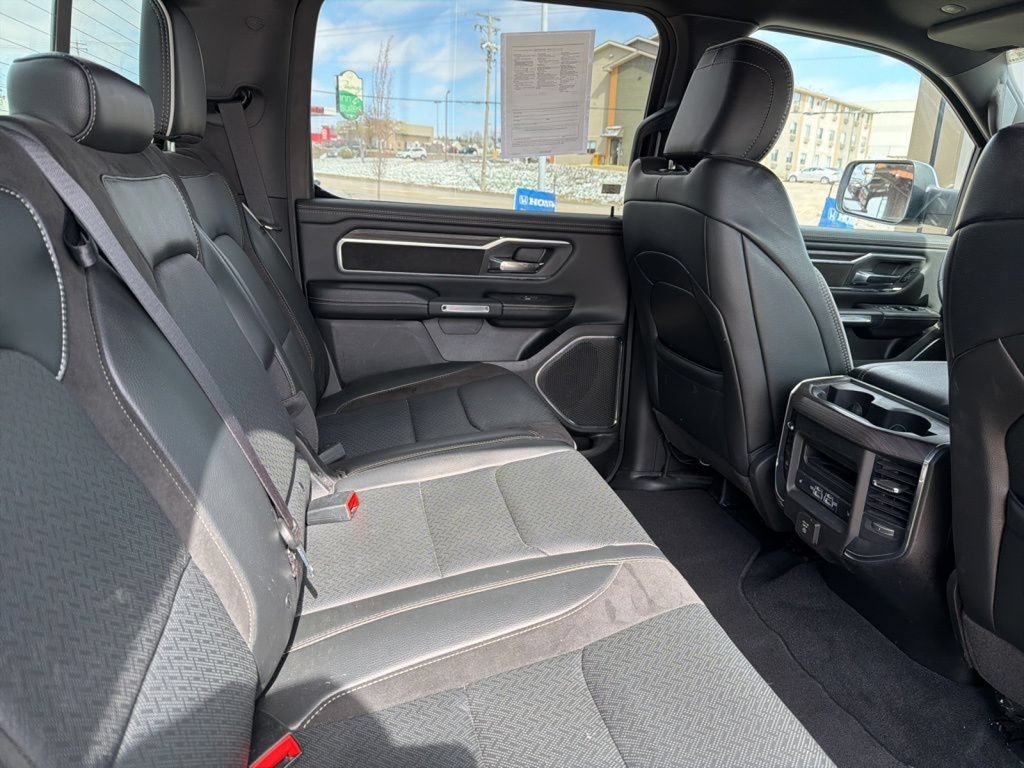 Used 2025 RAM 1500 Laramie AWD/4WD image 14