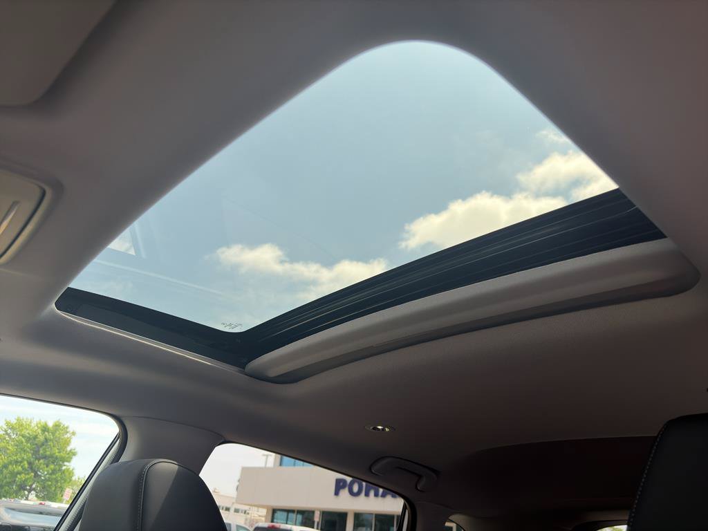 Certified 2025 Acura ADX AWD image 20