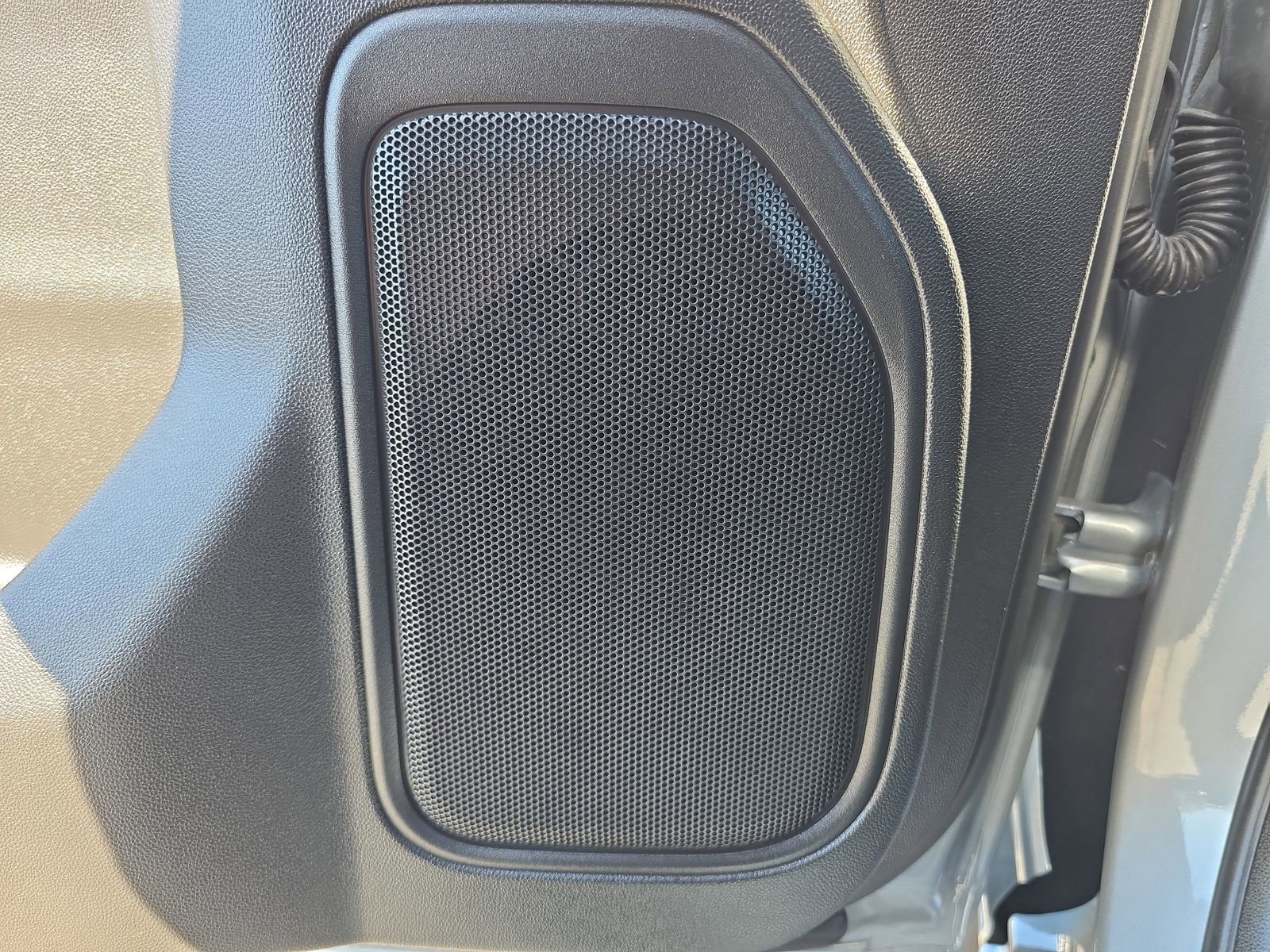 Used 2025 Chevrolet Silverado 1500 Custom Trail Boss image 14