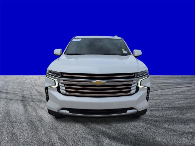 Used 2024 Chevrolet Suburban High Country AWD/4WD image 9