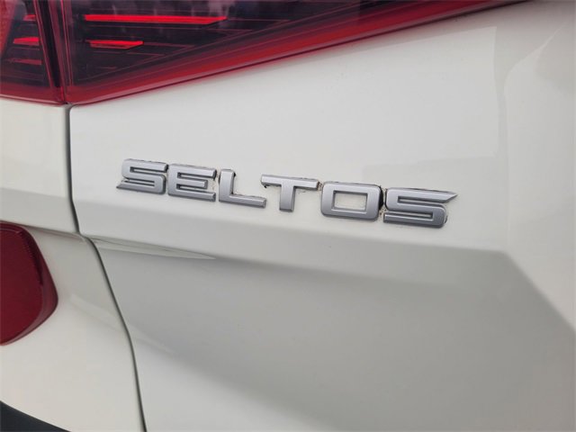 Used 2023 Kia Seltos SX image 10