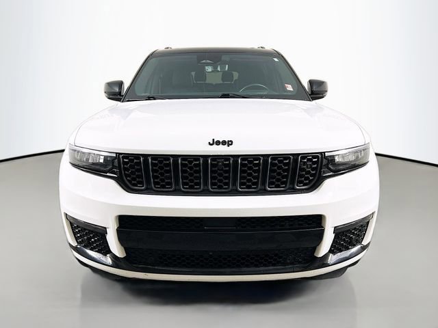 Used 2023 Jeep Grand Cherokee L Summit w/ Advanced Protech Group IV image 2