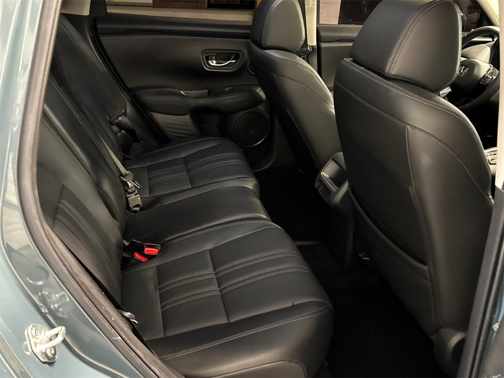 Used 2024 Honda HR-V EX-L image 13