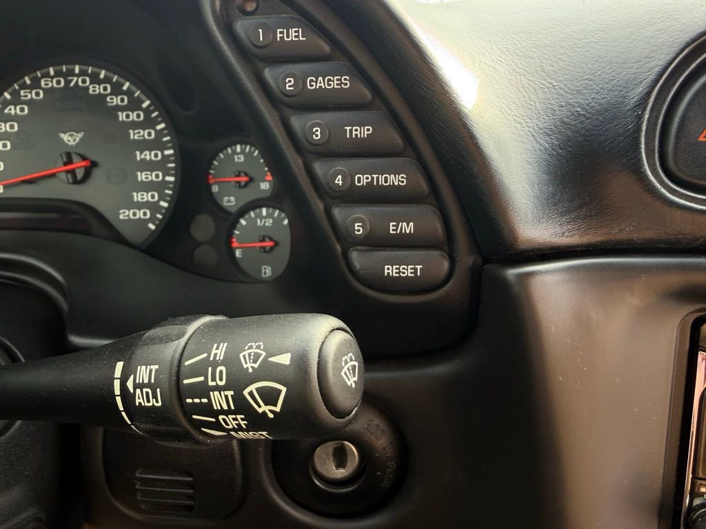 Used 2002 Chevrolet Corvette Convertible w/ Preferred Equipment Group2 image 19