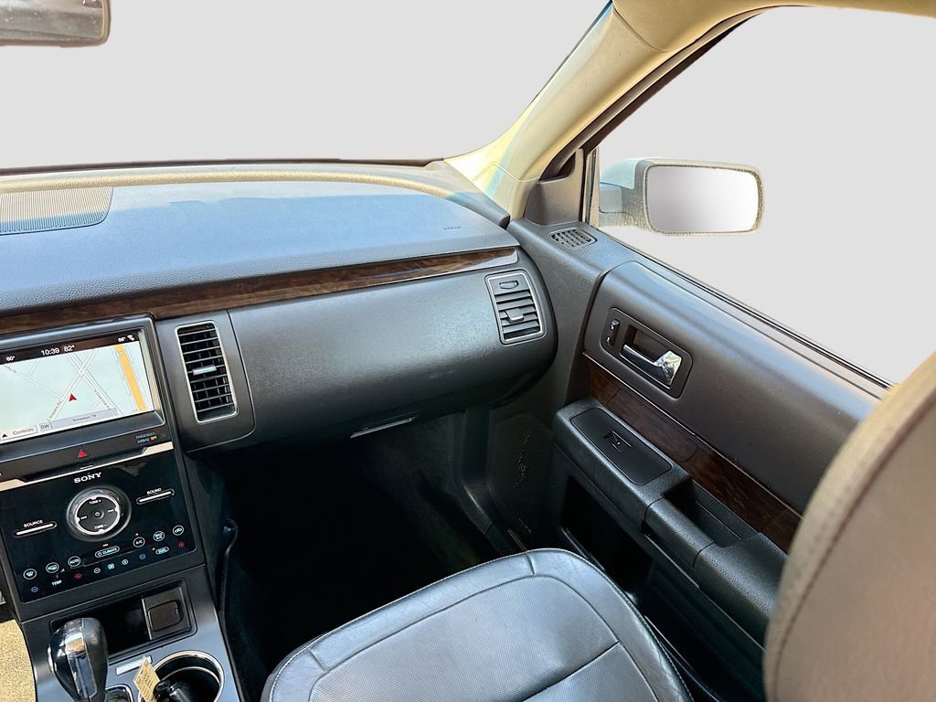 Used 2019 Ford Flex Limited FWD image 22