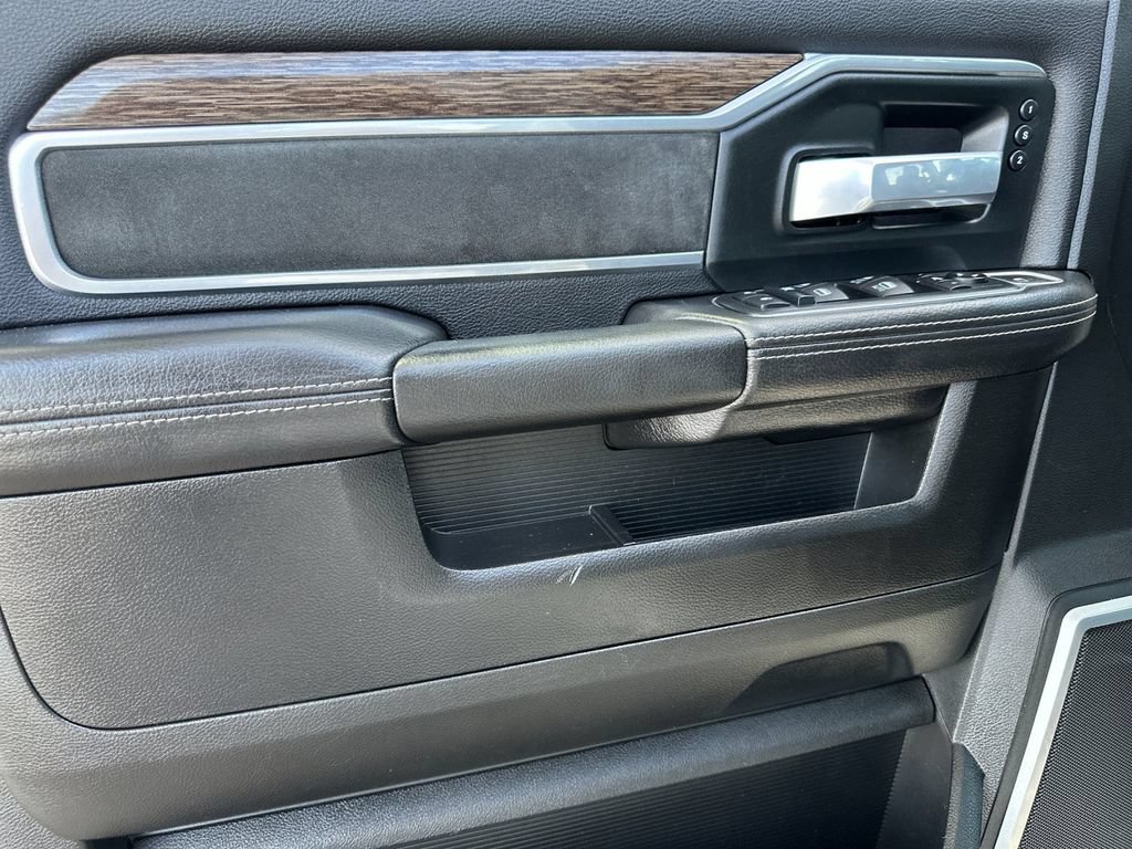 Used 2020 RAM 2500 Laramie AWD/4WD image 10